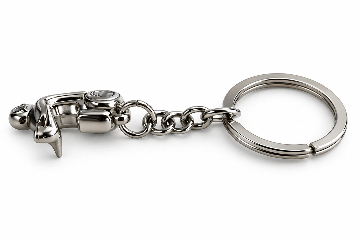 Detailreicher Roller-Schlüsselanhänger aus Metall
